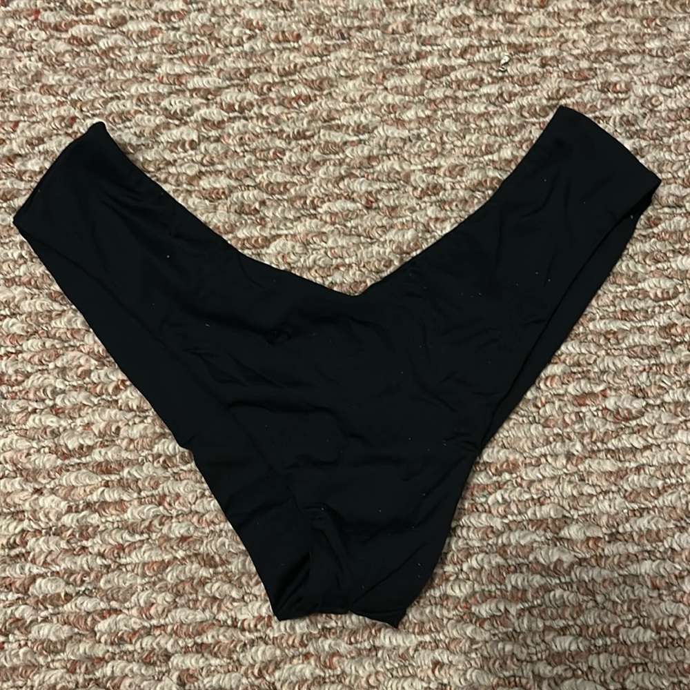 Billabong Sol Searcher Fiji Bikini Bottoms in Black / Pebble
